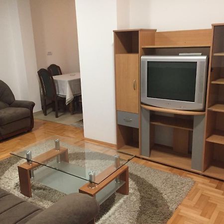 Stan Na Dan Centar Apartment Sabac Ngoại thất bức ảnh